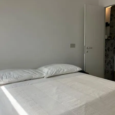 Casaraffaella, Sorprendente *