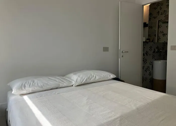 Casaraffaella, Sorprendente *